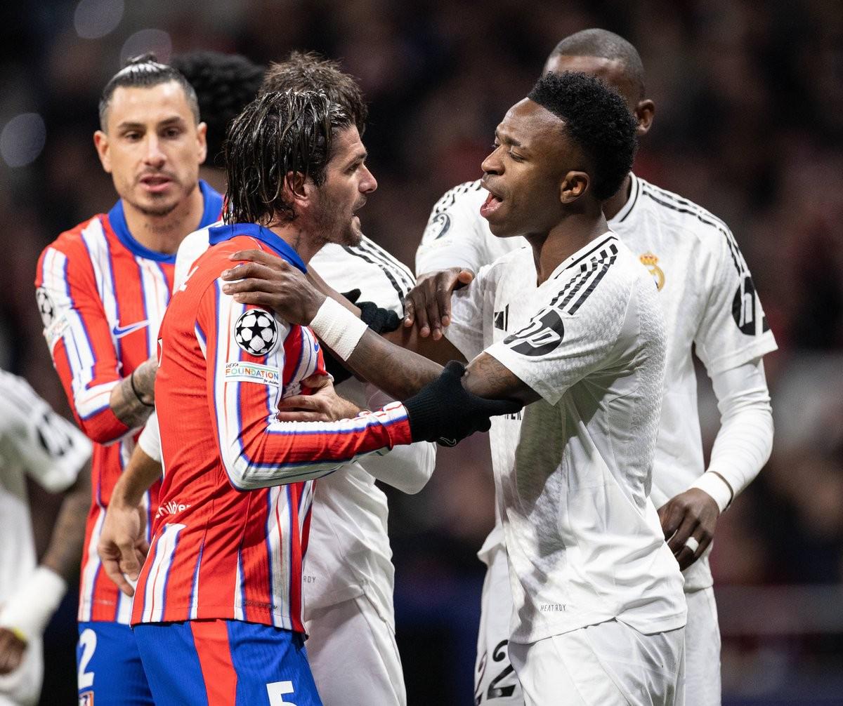 兼顾国际航 兼顾国际航